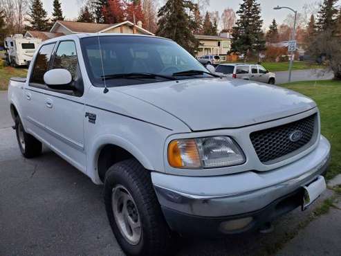 4WD/4x4 2001 Ford F150 SuperCrew Cab - Lariat Trim for sale in Anchorage, AK