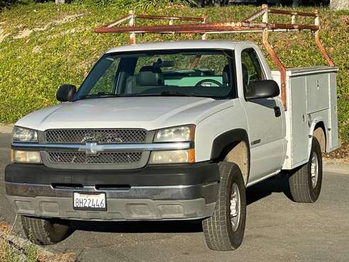 2004 Chevy Silverado - cars & trucks - by owner - vehicle automotive... for sale in Chatsworth, CA