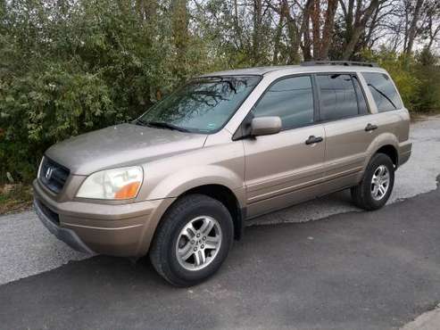 2004 Honda Pilot EXL Loaded AWD 3rd Row Seating Entertainment! -... for sale in Fulton, MO