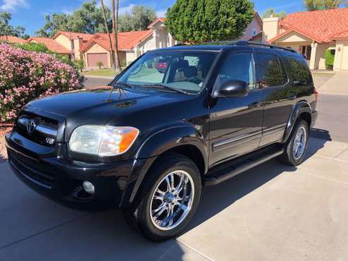 2005 Toyota sequoia Limited 4WD - cars & trucks - by owner - vehicle... for sale in Glendale, AZ