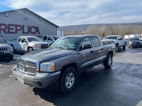 2005 Dodge Dakota VERY CLEAN - - by dealer - vehicle for sale in Old Forge, PA