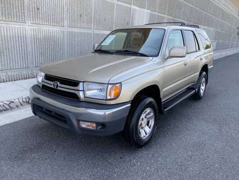 2002 Toyota 4Runner SR5. 4X4!! ONO OF THE MOST RELIABLE VEHICLES!!!... for sale in Arleta, CA