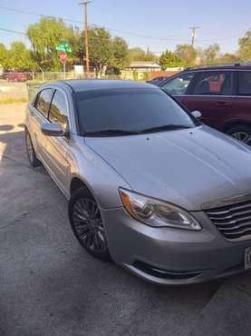 2012 Chrysler 200 4 cyl - cars & trucks - by owner - vehicle... for sale in Laredo, TX