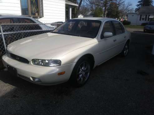 1995 infiniti j30 - cars & trucks - by owner - vehicle automotive sale for sale in Dayton, OH