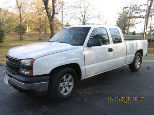 2006 chevy silverado - cars & trucks - by owner - vehicle automotive... for sale in Huntingdon, TN