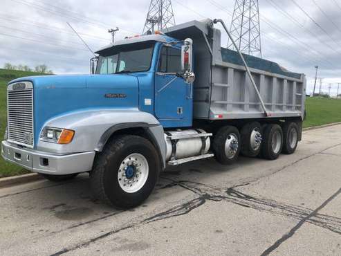 freightliner fld 112 quad axle dump truck for sale in milwaukee, WI