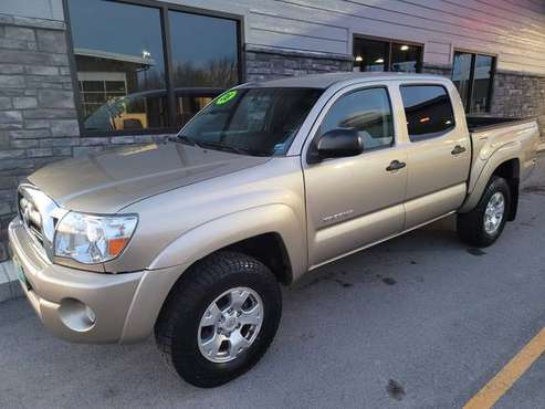 2008 Toyota Tacoma Double Cab 4WD - - by dealer for sale in Fulton, MO