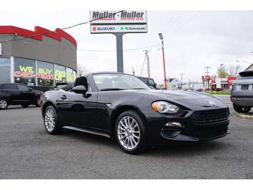 2017 Fiat 124 Spider Nero Cinema Test Drive Today for sale in Easton, PA