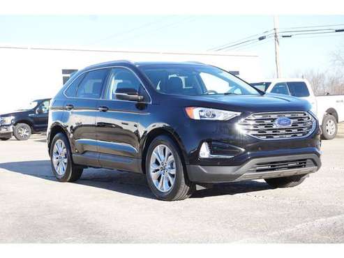 2020 Ford Edge Titanium - - by dealer - vehicle for sale in Claremore, AR