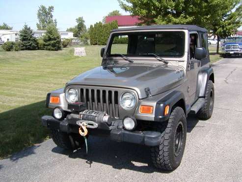 2004 Jeep Wrangler 6cyl Automatic - cars & trucks - by owner -... for sale in romeoville, IA