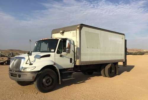 1995 International 4400 18' Box Truck Well Maintained - cars &... for sale in Fontana, CA