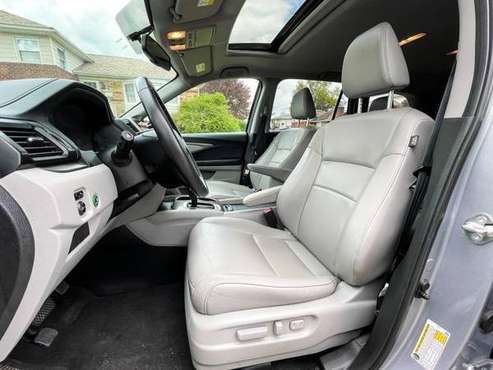 2018 Honda Pilot EX-L AWD SUV - - by dealer - vehicle for sale in Westbury , NY