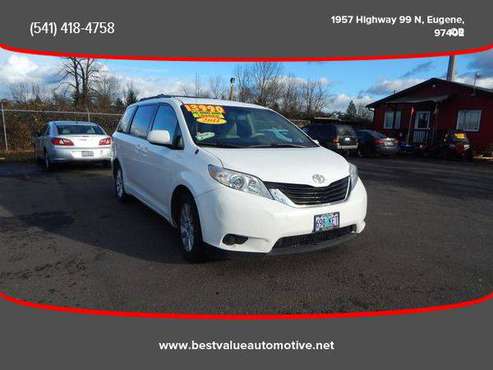 2011 Toyota Sienna LE Minivan 4D for sale in Eugene, OR