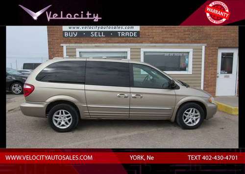 2003 Chrysler Town & Country - 3mo/3000 mile warranty! - cars & for sale in York, NE
