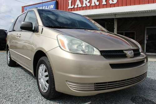 2005 Toyota Sienna 5dr LE 7-Passenger with 3rd row reclining 60/40... for sale in Wilmington, NC