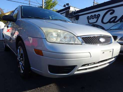 2007 Ford Focus*120,000 miles*Keyless*www.carkingsales.com - cars &... for sale in West Allis, WI