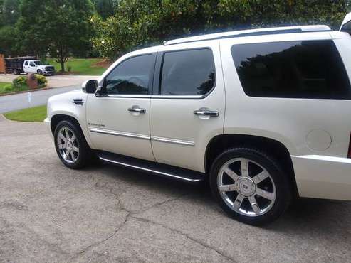 2009 Cadillac Escalade - cars & trucks - by owner - vehicle... for sale in Birmingham, AL