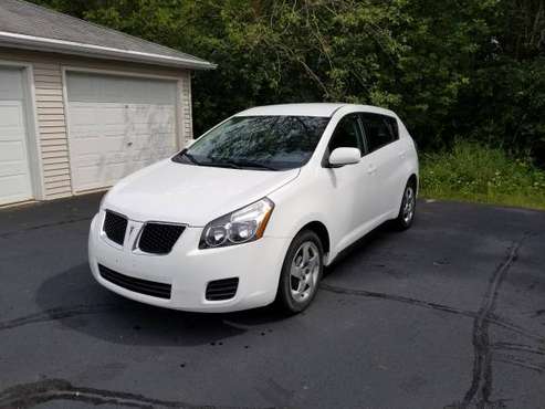 2010 Pontiac Vibe for sale in Green Bay, WI