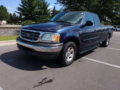 Ford F-150 XLT supercab 8 foot bed RWD for sale in Lansing, MI