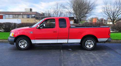 02 Ford F150 XLT Super Cab 2WD Mechanics Special Needs Work - cars &... for sale in Philadelphia, PA