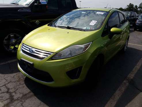 2011 FORD FIESTA SE CLEAN CARFAX NO ACCIDENT 2 OWNER GARAGE KEPT -... for sale in Allentown, PA