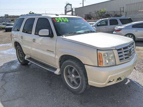 2004 CADILLAC ESCALADE - cars & trucks - by dealer - vehicle... for sale in Albuquerque, NM