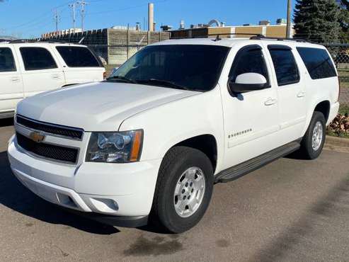 2007 CHEVY SUBURBAN LT, LEATHER, LOADED, 4X4, DVD.... - cars &... for sale in Cambridge, MN
