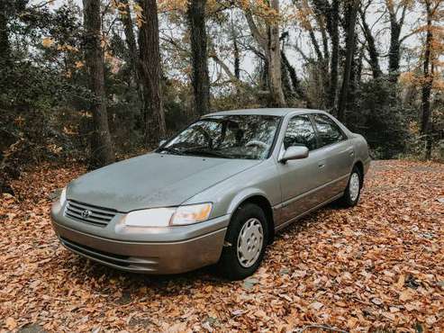 1998 Toyota Camry LE 4DSD - cars & trucks - by owner - vehicle... for sale in West Friendship, MD