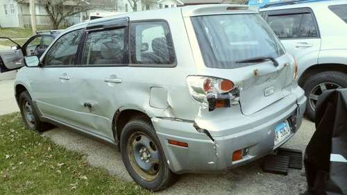 2003 Mitsubishi outlander $650 o.b.o - cars & trucks - by owner -... for sale in Elgin, IL