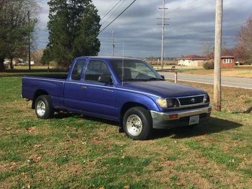 96 Tacoma - cars & trucks - by owner - vehicle automotive sale for sale in Harrisburg Illinois, IL