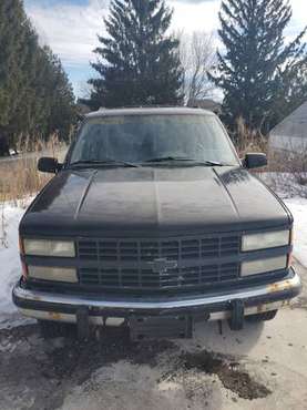 1992 Chevy Suburban for sale in WI