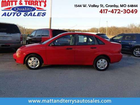 2007 Ford Focus ZX4 SES - cars & trucks - by dealer - vehicle... for sale in Granby, MO