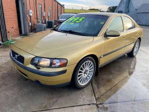 2001 Volvo S60 2.4T A SR 4dr Sdn Auto w/Sunroof - cars & trucks - by... for sale in Rock Hill, NC
