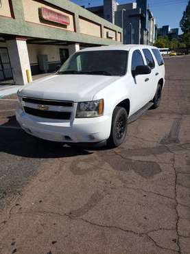 2011 Chevy Tahoe 4x2 3rd row seats - cars & trucks - by owner -... for sale in Tempe, AZ