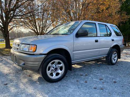 2002 Isuzu Rodeo - cars & trucks - by owner - vehicle automotive sale for sale in Lynchburg, VA