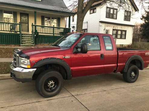 2002 SD F250 4x4 Super Cab for sale in milwaukee, WI
