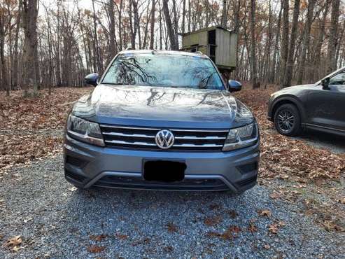 2018 Volkswagen Tiguan SE 4motion - cars & trucks - by owner -... for sale in Lynchburg, VA