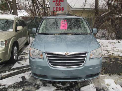 2008 Chrysler Town & country van - cars & trucks - by dealer -... for sale in Saint Paul, MN