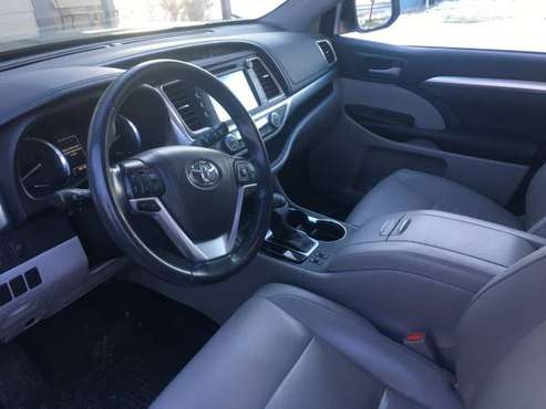2017 Toyota Highlander - cars & trucks - by owner - vehicle... for sale in Great Falls, MT