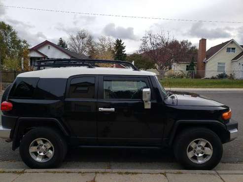 '08 Toyota FJ Cruiser - first $9000 Cash gets it for sale in Lakeside, MT