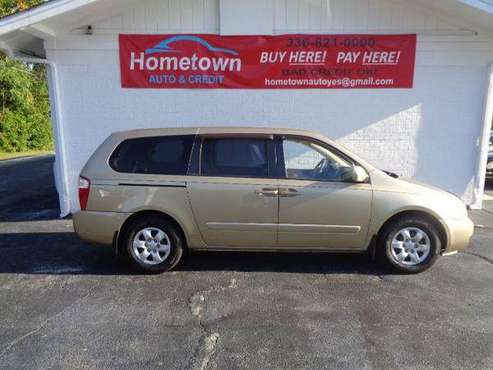 2006 Kia Sedona EX ( Buy Here Pay Here ) - cars & trucks - by dealer... for sale in High Point, NC