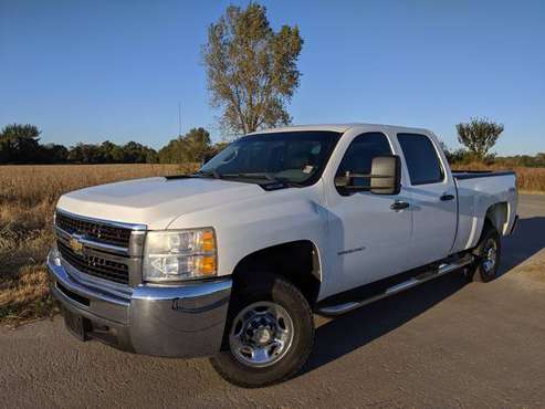 2010 Chevrolet Silverado 2500HD 4x4 Crew Cab - GREAT SNOW PLOW TRUCK ! for sale in Kansas City, OH