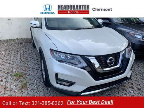 2017 Nissan Rogue SV suv Pearl White for sale in Clermont, FL