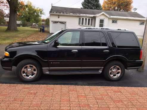 2001 Lincoln Navigator for sale in Albany, NY