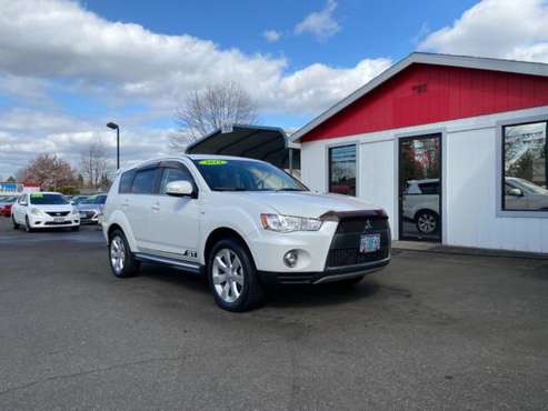 2012 MITSUBISHI OUTLANDER GT SPORT UTILITY 4D SUV 4x4 4WD - cars & for sale in Portland, OR