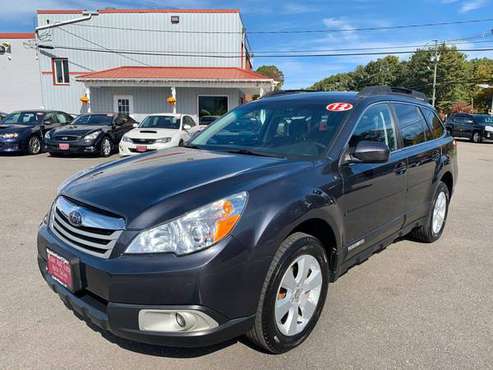 Wow! A 2012 Subaru Outback with 118,165 Miles-Hartford for sale in South Windsor, CT