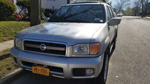 Nissan Pathfinder 2003 LE - cars & trucks - by owner - vehicle... for sale in Jamaica, NY
