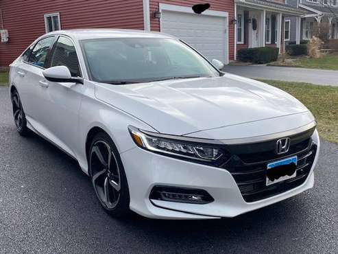 2019 Honda Accord Sport 1.5 ltr TURBO - cars & trucks - by owner -... for sale in Crystal Lake, IL
