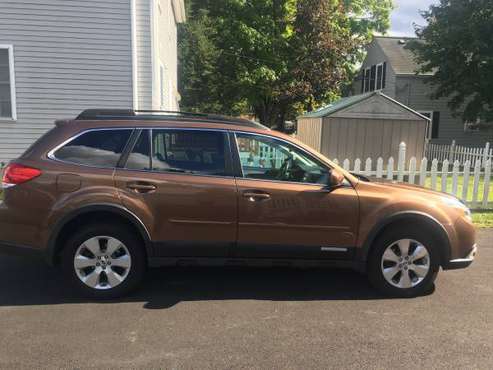2011 Subaru Outback 2.5i Limited for sale in Westford, MA