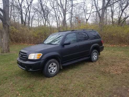 02 Toyota Sequoia 4x4 ! Runs drives great v/8 - cars & trucks - by... for sale in Middletown, OH